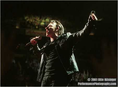 Live U2 concert photo of Bono