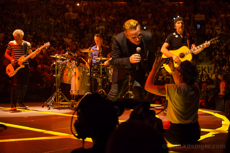 Live concert photo of Adam Clayton, Larry Mullen Jr, Bono, The Edge