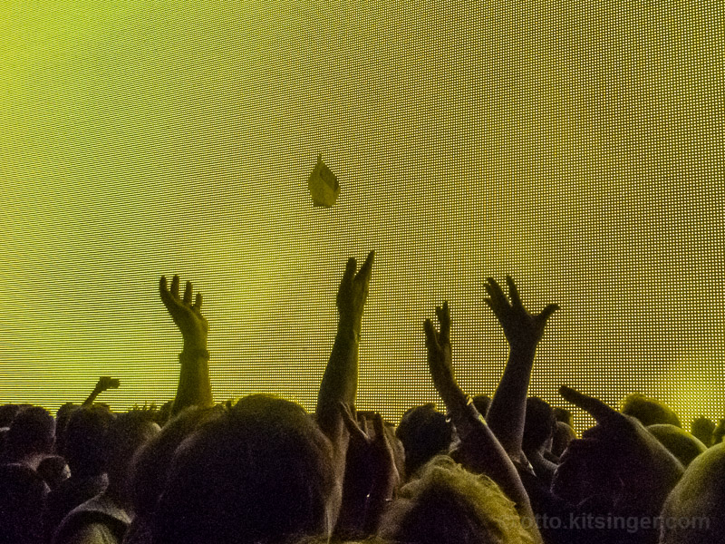 Live concert photo of