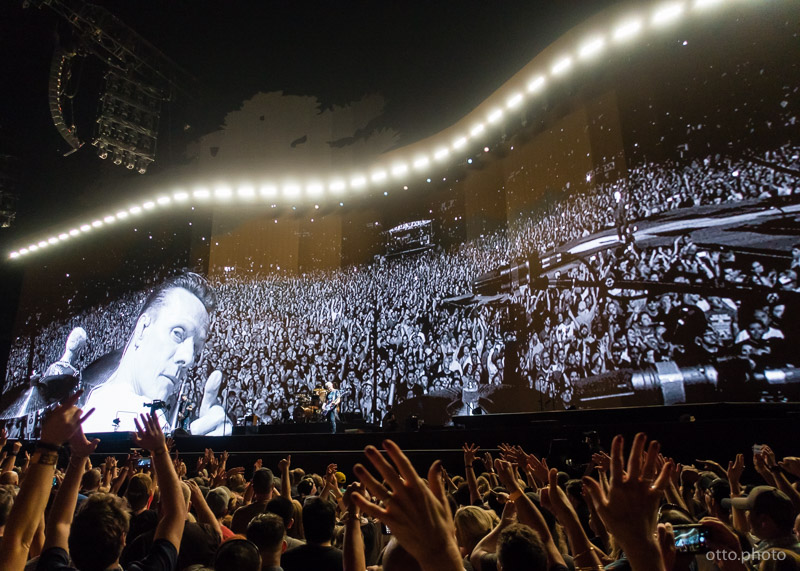 Live concert photo of Larry Mullen Jr